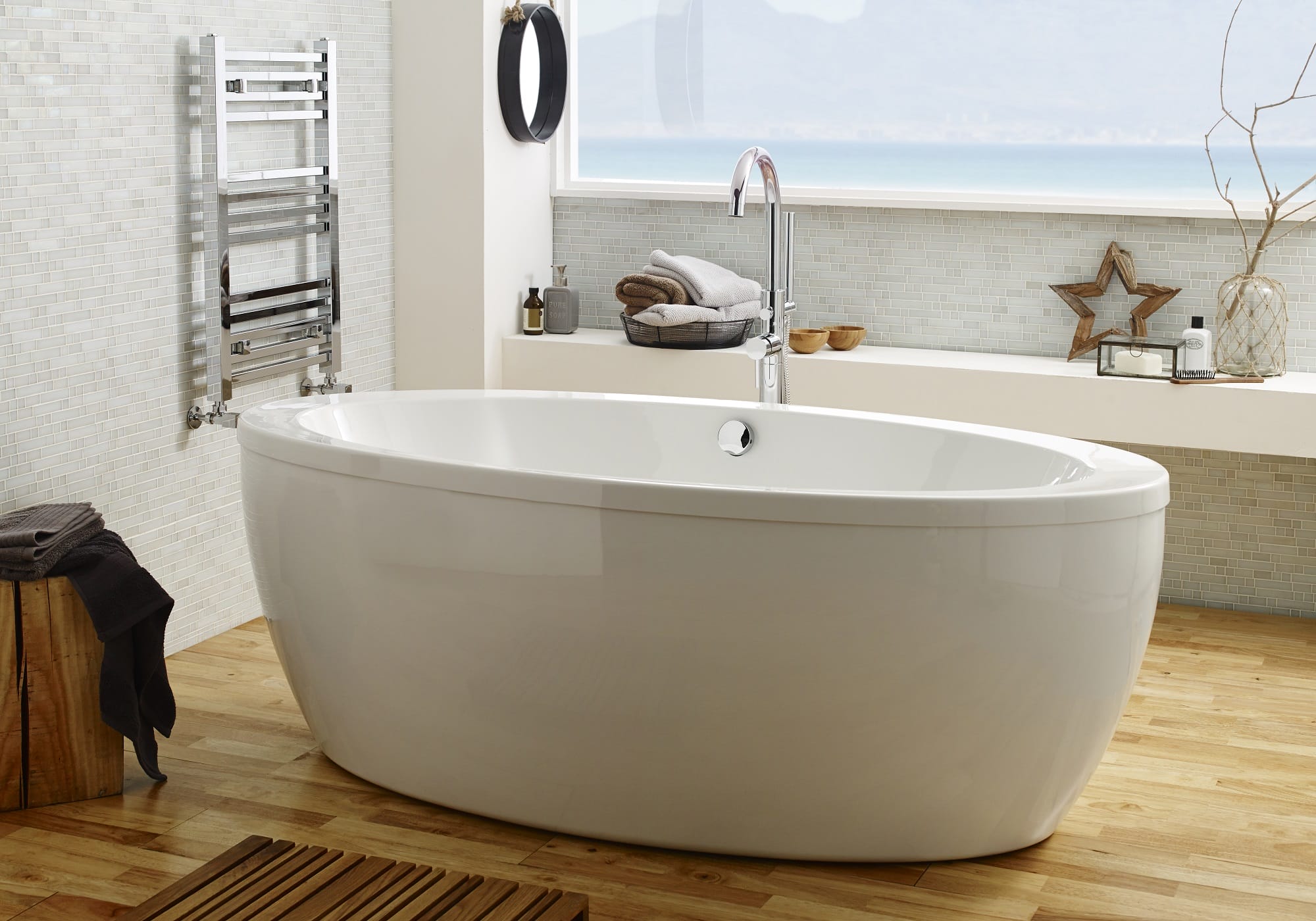 How to seal around a Bathtub Hudson Reed